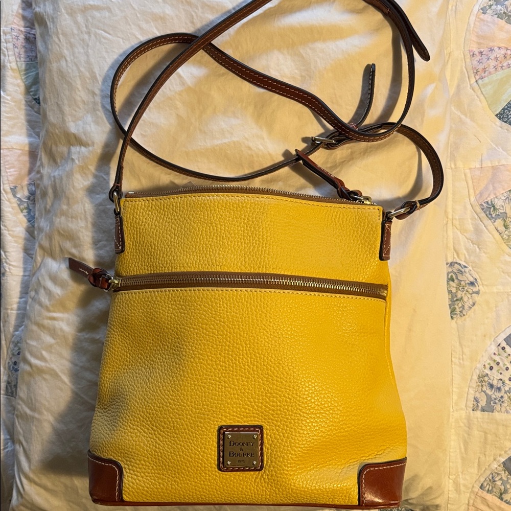 Dooney & Bourke Mustard Yellow Crossbody Bag - Picture 2 of 15